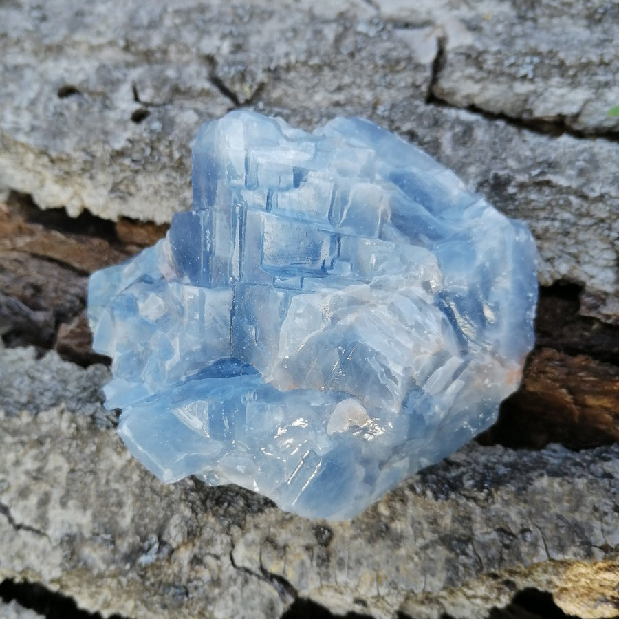 ozanao - pierre brute calcite bleue